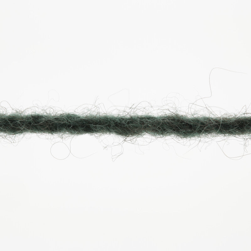 Lang Yarns Yak – 50g / 120m – Armygreen Mélange (0199) – yarn texture