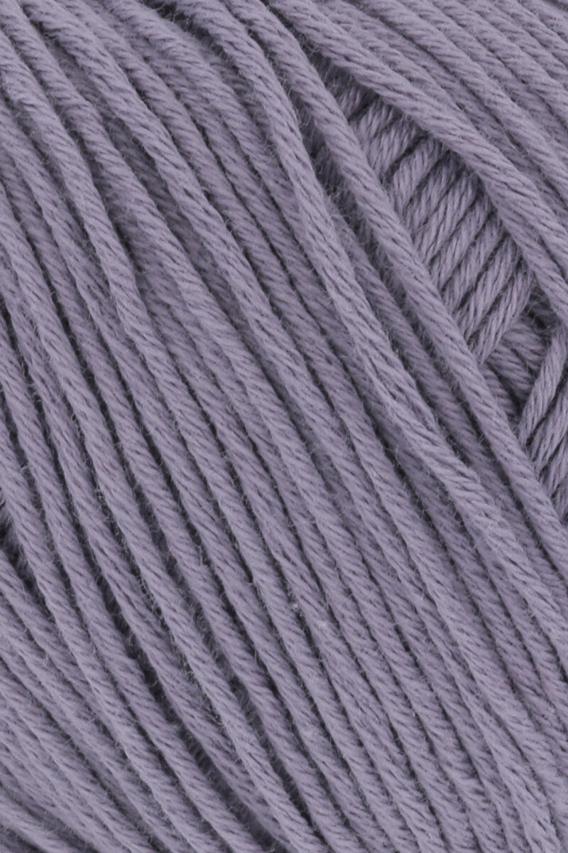 Lang Yarns Baby Cotton – 50g / 180m – Lilac (0146) – detail