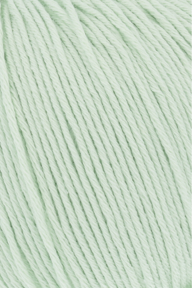 Lang Yarns Baby Cotton – 50g / 180m – Pale Green (0258) – detail