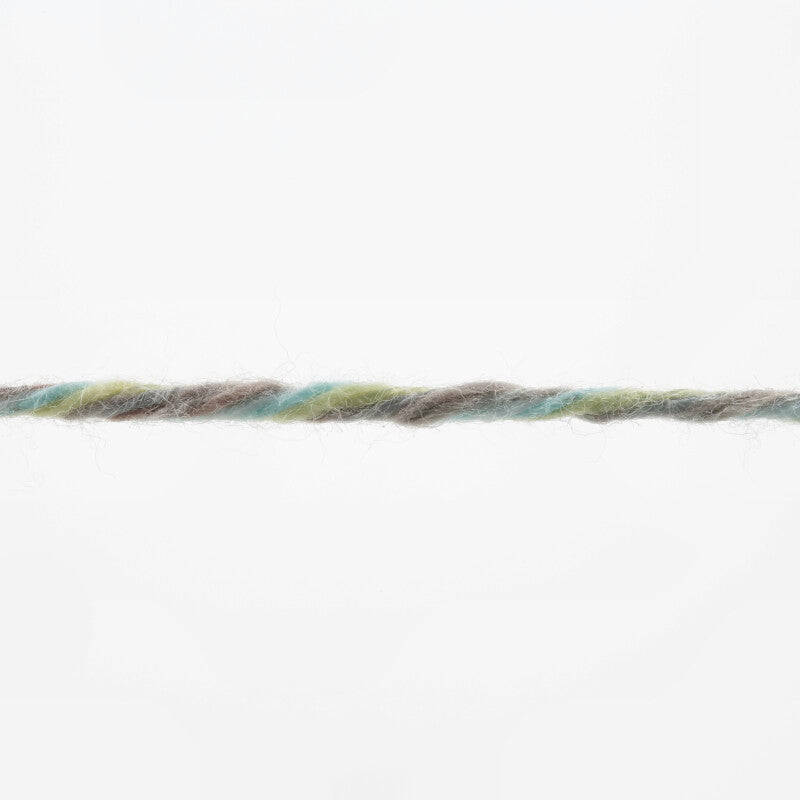 Lang Yarns Illusion – 100g / 270m – Brown/Light Blue/Light Yellow (0005) – yarn texture