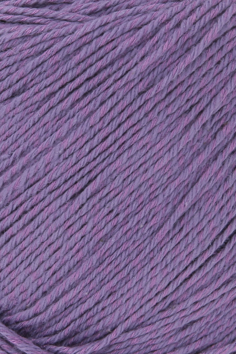 Lang Yarns Sweet – 50g / 135m – Violet (0047) – detail