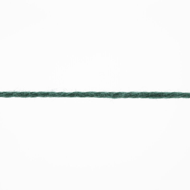 Lang Yarns Schulgarn 10/4 – 100% cotton yarn, 50g/160m – Fir Green (0018) – yarn texture