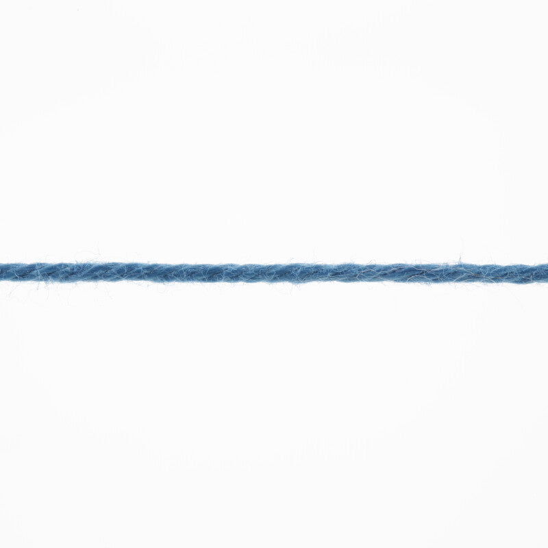 Lang Yarns Schulgarn 10/4 – 100% cotton yarn, 50g/160m – Dove Blue (0078) – yarn texture