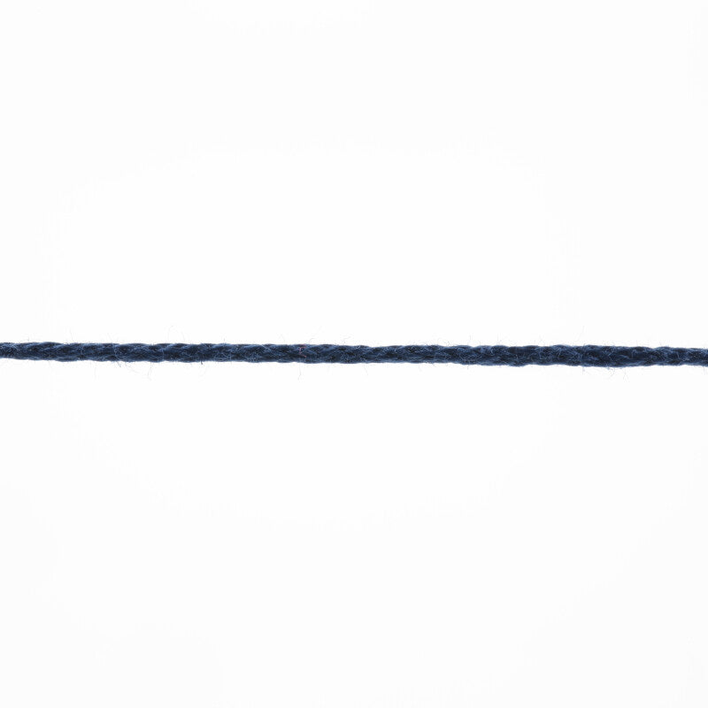 Lang Yarns Marisa – 100% Egyptian cotton yarn, 50g/210m – Blue Marine (0135) – yarn texture