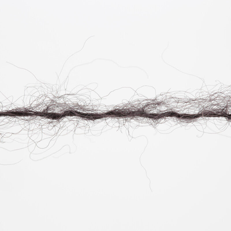 Lang Yarns Zen – 25g / 200m – Dark Brown (0067) – yarn texture