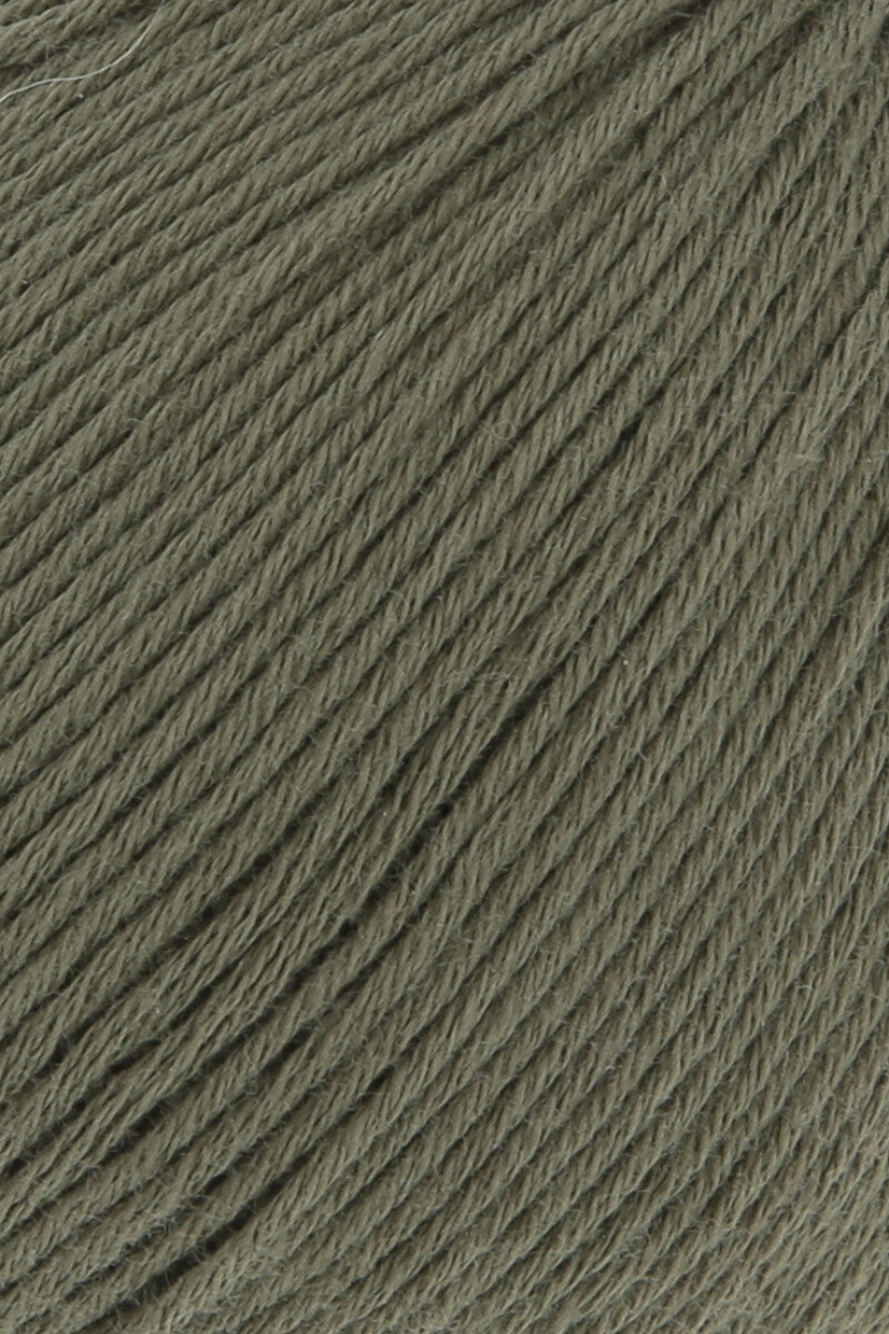 Lang Yarns Baby Cotton – 50g / 180m – Dark Olive (0198) – detail