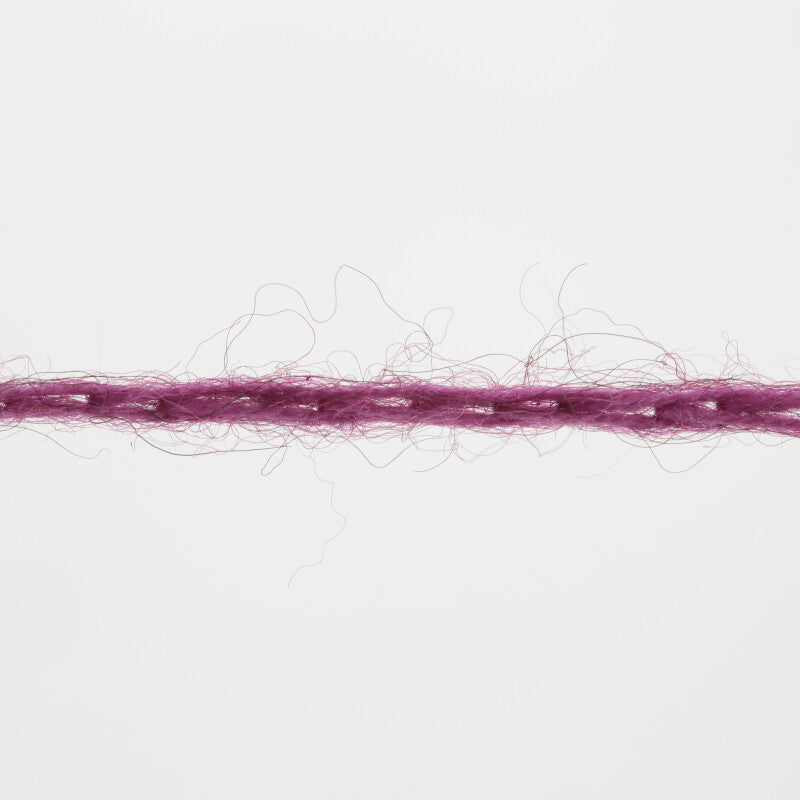 Lang Yarns Vaya – 50g / 200m – Pink (0065) – yarn texture