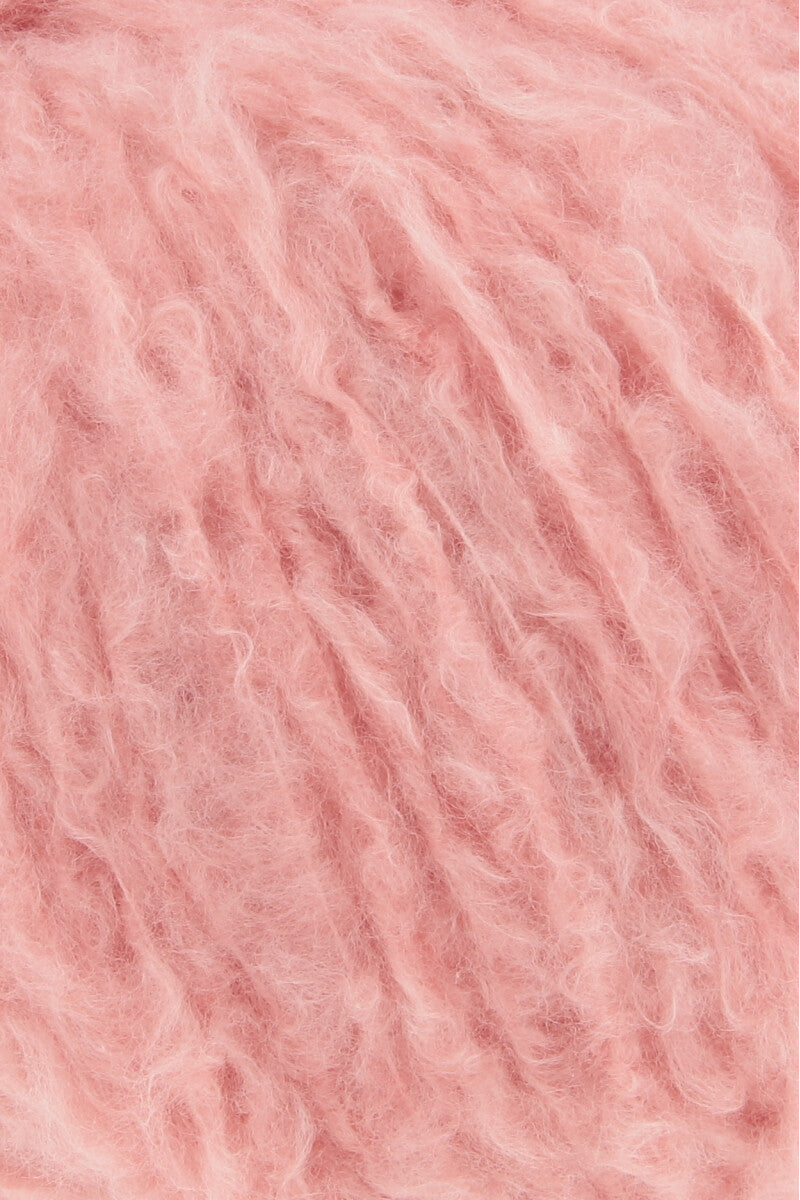 Lang Yarns Piuma – 50g / 175m – Coral (0028) – detail