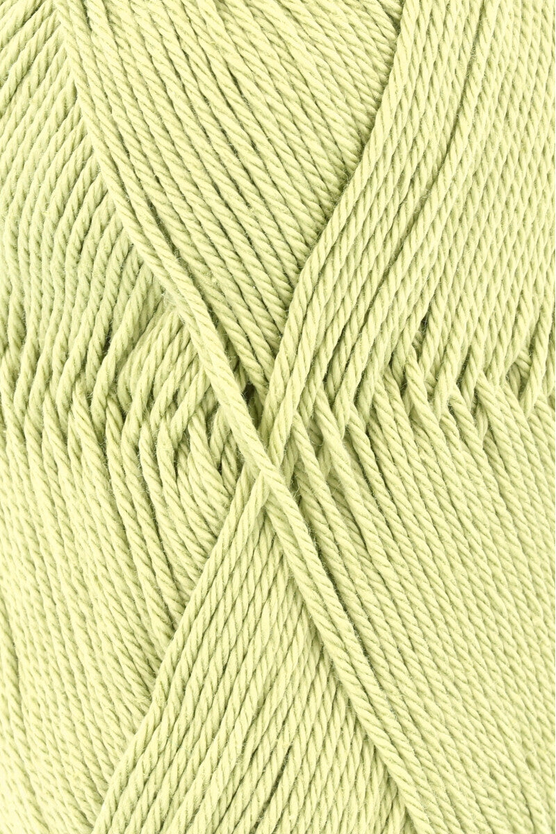 Lang Yarns Quattro – 50g / 120m – Light Green (0016) – detail