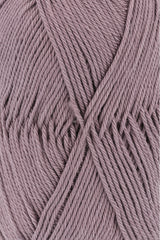 Lang Yarns Quattro – 50g / 120m – Dusky Pink (0048) – detail