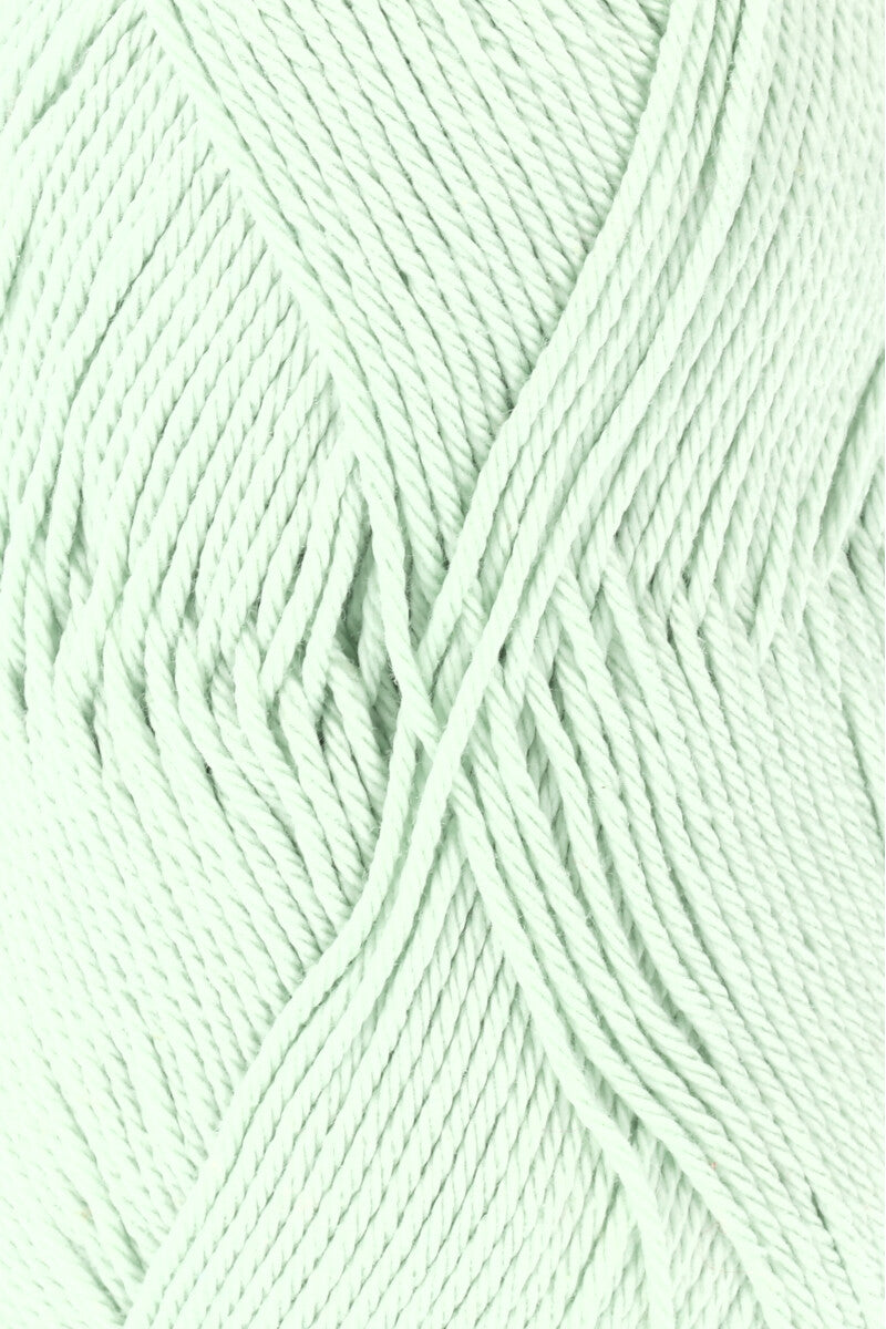 Lang Yarns Quattro – 50g / 120m – Light Sage (0058) – detail