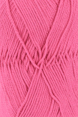 Lang Yarns Quattro – 50g / 120m – Pink (0065) – detail