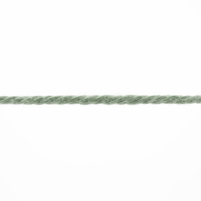 Lang Yarns Quattro – 50g / 120m – Sage (0092) – yarn texture