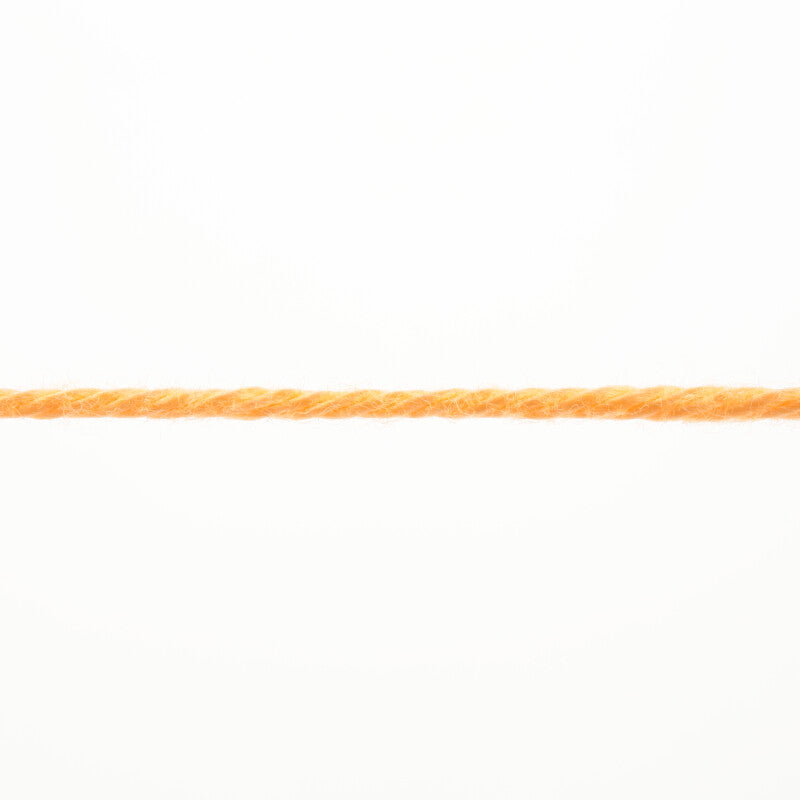 Lang Yarns Quattro – 50g / 120m – Tangarine (0259) – F view