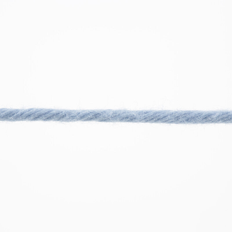 Lang Yarns Handarbeitsgarn – 50g / 84m – Light Blue (0621) – yarn texture