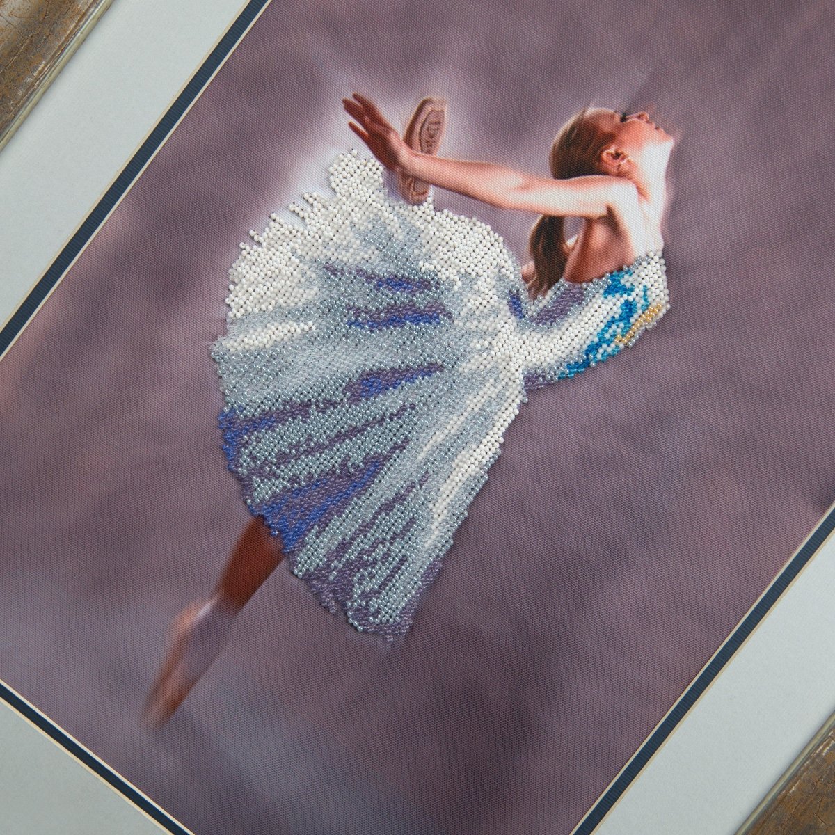  Charivna Mit Beadwork kit Flight