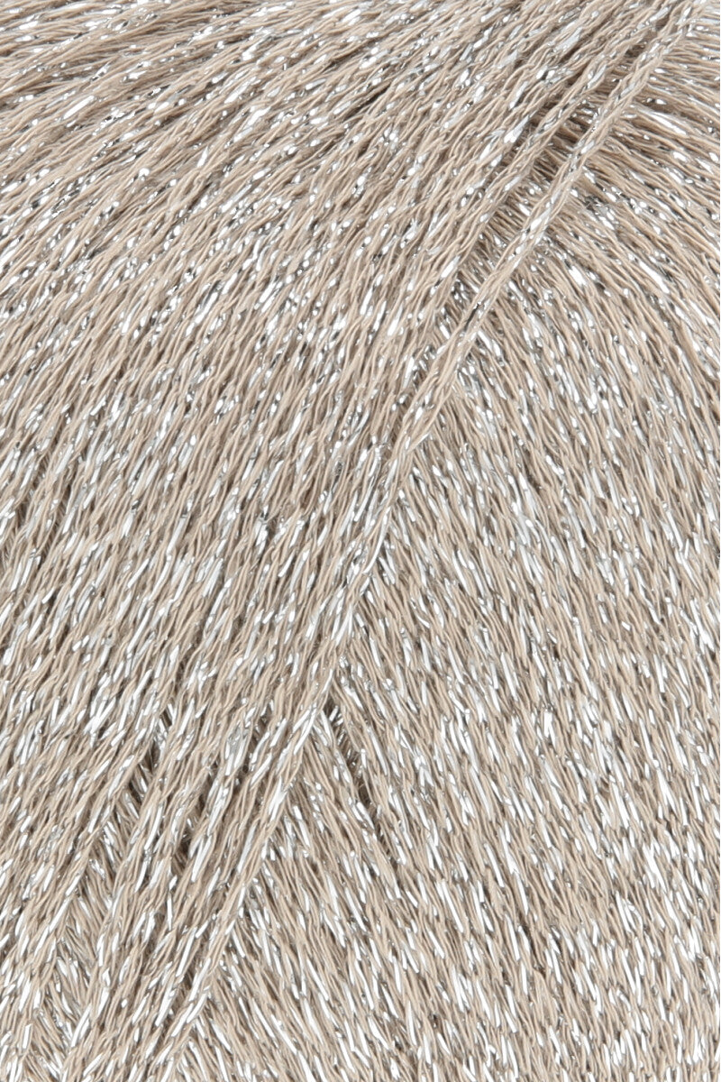 Lang Yarns Lamé Soft – 50g / 190m – Beige (0026) – detail