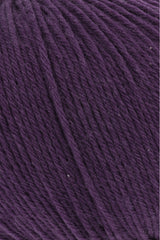 Lang Yarns Merino 200 Bébé Yarn, 203m / 50g – Purple (0347), yarn texture
