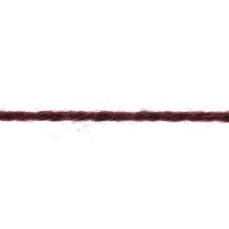 Lang Yarns Merino 200 Bébé Yarn, 203m / 50g – Bordeaux (0364), yarn strand