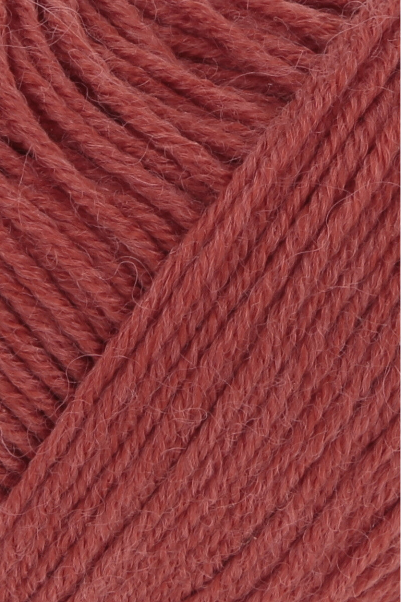Lang Yarns Atlantis – 50g / 135m – Melon (0029) – detail