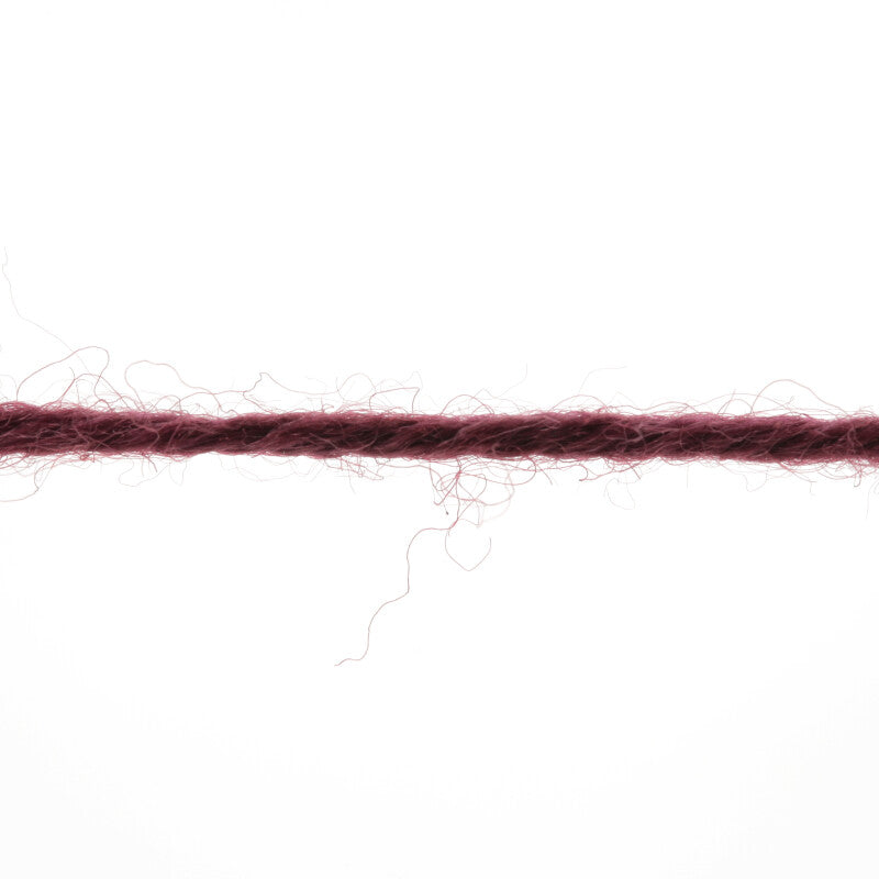 Lang Yarns Atlantis – 50g / 135m – Dark Red (0161) – yarn texture