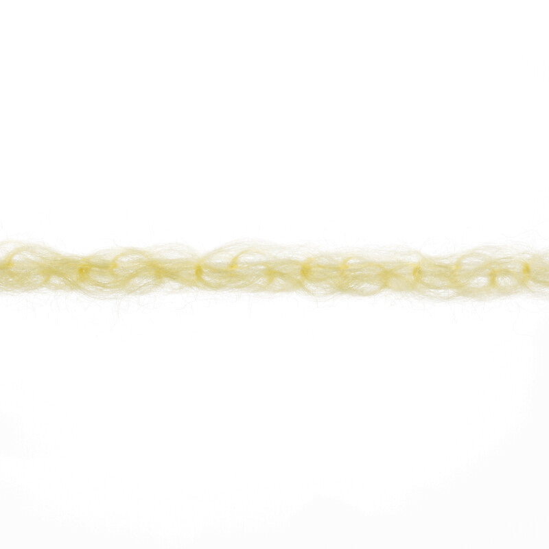 Lang Yarns Cashmere Light – 25g / 85m – Light Yellow (0013) – yarn texture