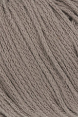 Lang Yarns Norma – 50g / 135m – Wood (0067) – detail