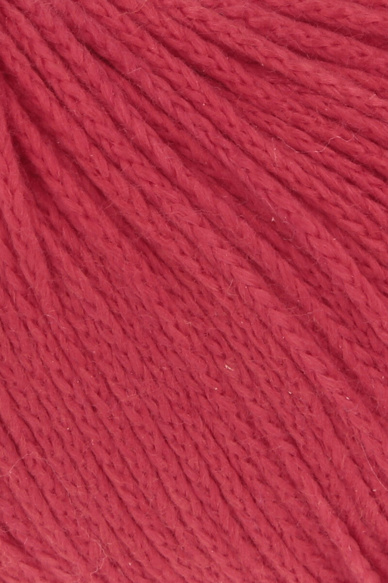 Lang Yarns Norma – 50g / 135m – Hot Red (0160) – detail